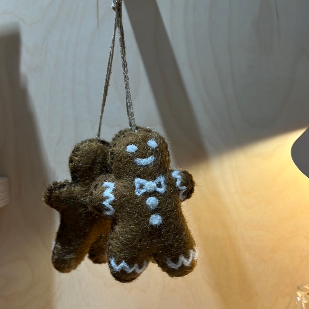 Natural Felt Decoration | Gingerbread Men - NØRDEN