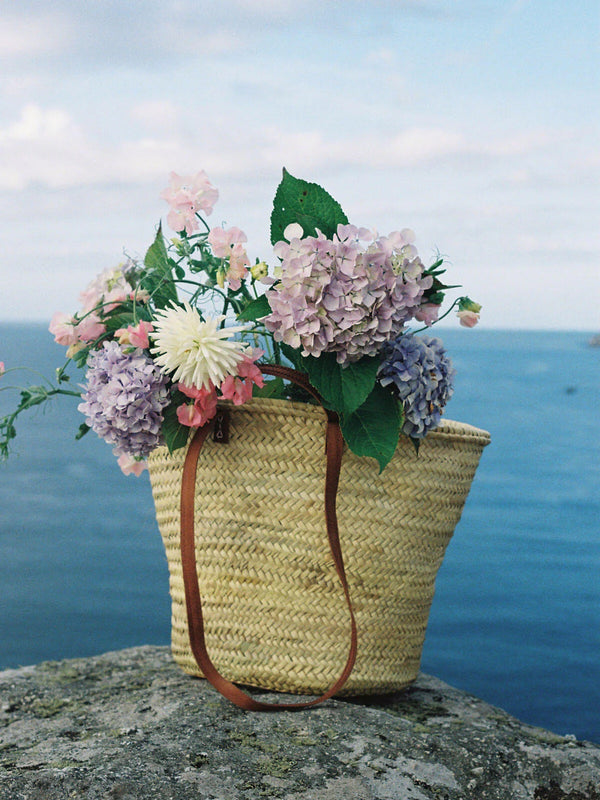 Rustic Bucket Basket | Parisienne Tan