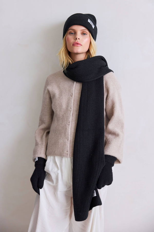 Recycled Bottle Scarf - Black Onyx - AW25