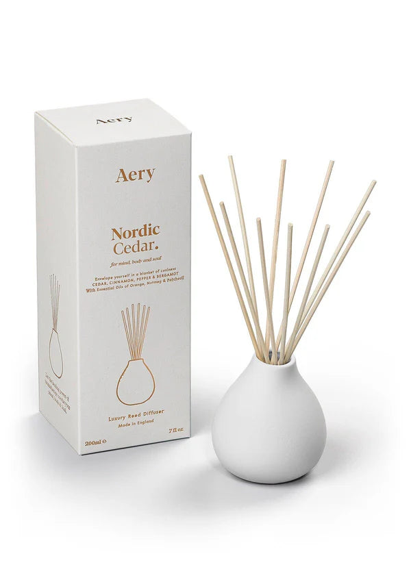 Ceramic Reed Diffuser | Nordic Cedar